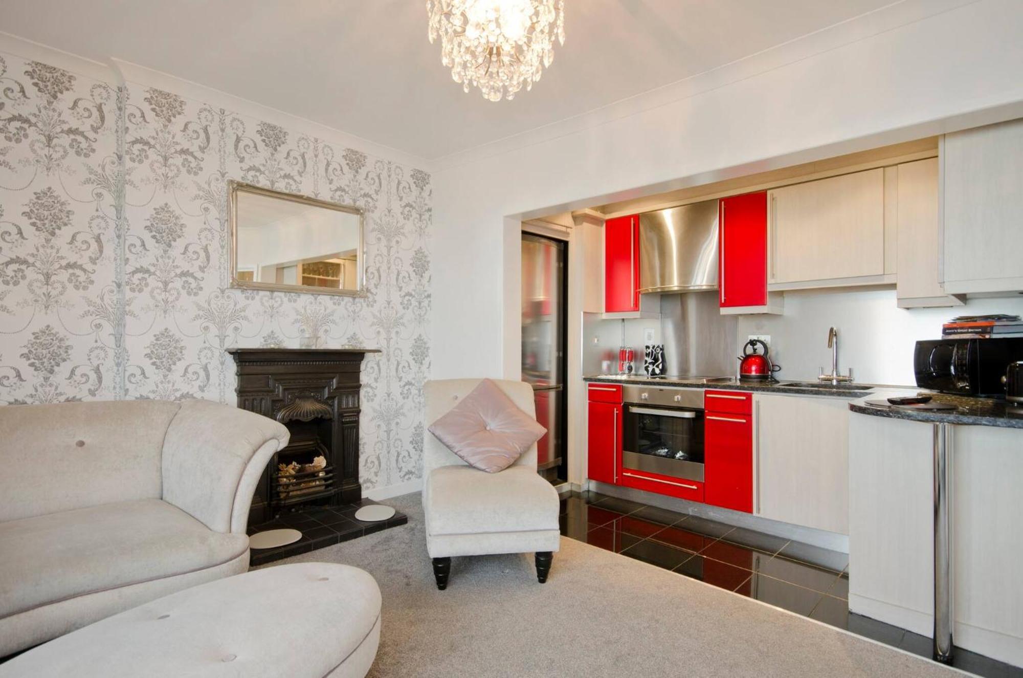 Seaview Regency Apartment With Private Parking Hove Buitenkant foto
